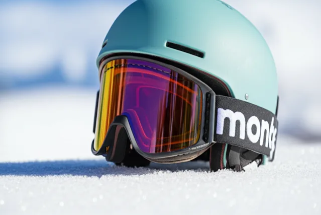 montec goggles